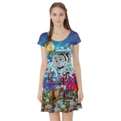 Sunsetrobot dress - Short Sleeve Skater Dress