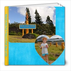 Aubrey Sea Life Park - 8x8 Photo Book (30 pages)