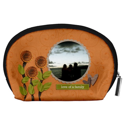 Pouch (l) : Love Of Family By Jennyl Back