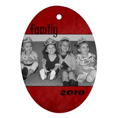 Oval Family 2010 Ornament By Amanda Bunn Front