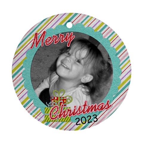 Round 2023 Ornament 1 By Martha Meier Front