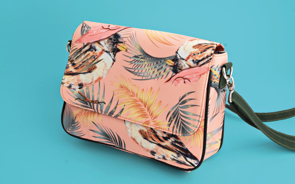Shoulder Bag with Back Zipper
