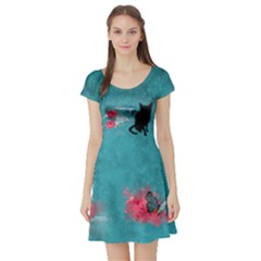 Liesa-002 - Short Sleeve Skater Dress