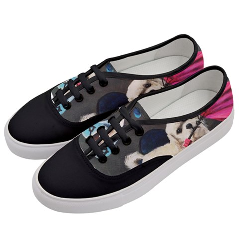 Women s Classic Low Top Sneakers 