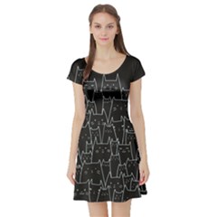 Kitty - Short Sleeve Skater Dress