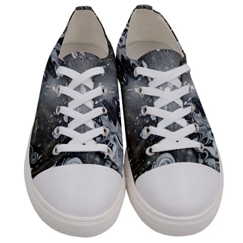 Men s Low Top Canvas Sneakers 