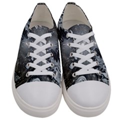 Men s Low Top Canvas Sneakers