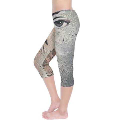 Capri Leggings  Left