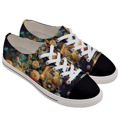 Women s Low Top Canvas Sneakers 