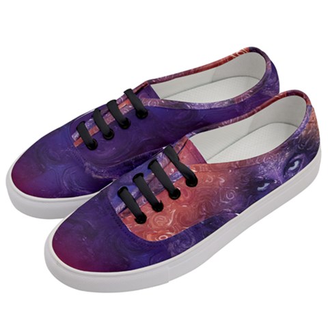 Women s Classic Low Top Sneakers 