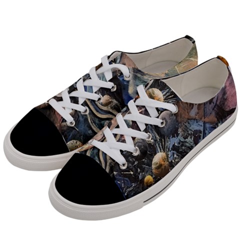 Women s Low Top Canvas Sneakers 