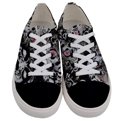 Men s Low Top Canvas Sneakers 