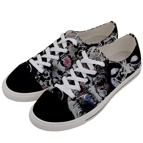 Men s Low Top Canvas Sneakers 