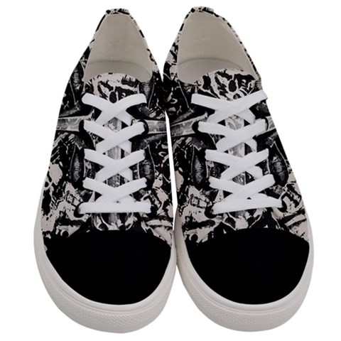 Men s Low Top Canvas Sneakers 