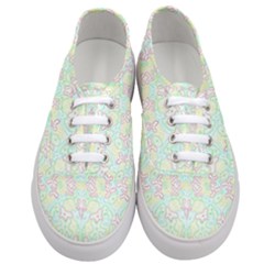 Women s Classic Low Top Sneakers