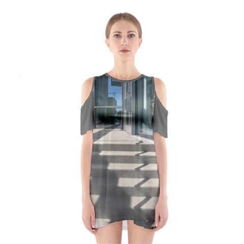 Shoulder Cutout One Piece Dress 