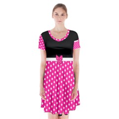 Minnie Flare Dress - Short Sleeve V-neck Flare Dress