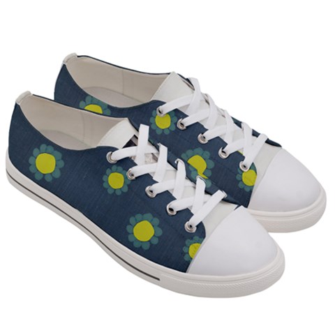 Women s Low Top Canvas Sneakers 