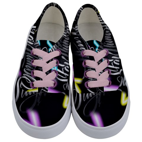 Kids  Classic Low Top Sneakers 