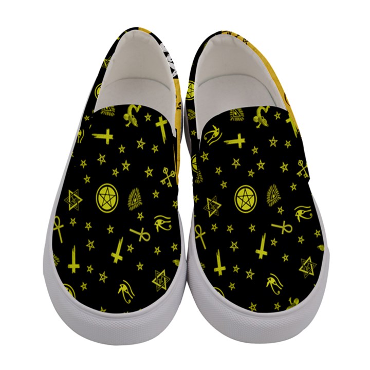 Witchy Paige Kicks