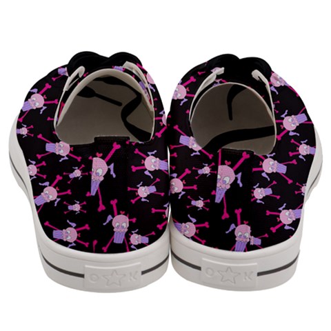 Women s Low Top Canvas Sneakers 