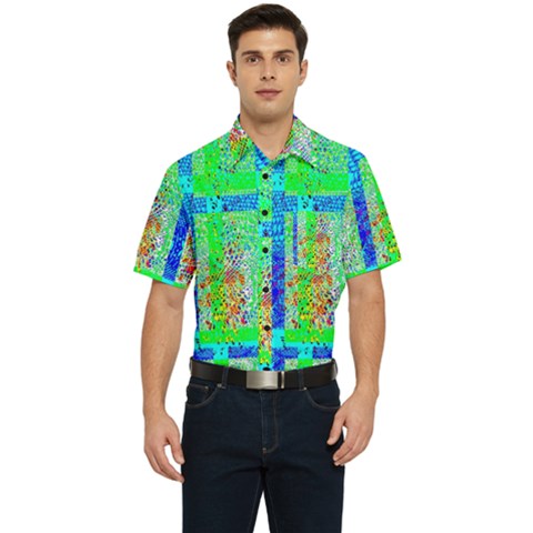 Men s Short Sleeve Pocket Shirt  