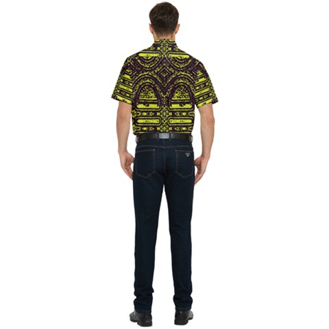 Men s Short Sleeve Pocket Shirt  