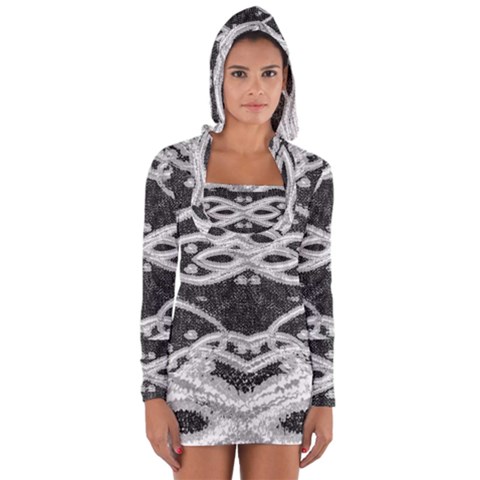 Long Sleeve Hooded T-shirt 