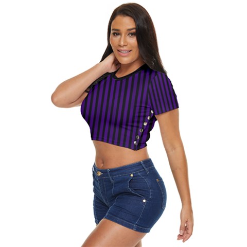 Side Button Cropped T-Shirt 