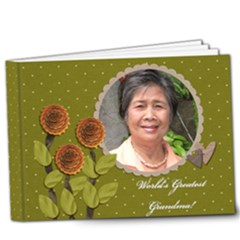 9x7 DELUXE : World s Greatest Grandma / Mom - 9x7 Deluxe Photo Book (20 pages)