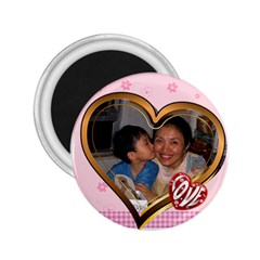 family - 2.25  Magnet