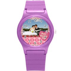 wedding - Round Plastic Sport Watch (S)