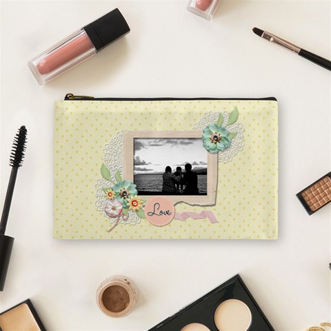 Cosmetic Bag (m) Front