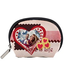 love - Accessory Pouch (Small)