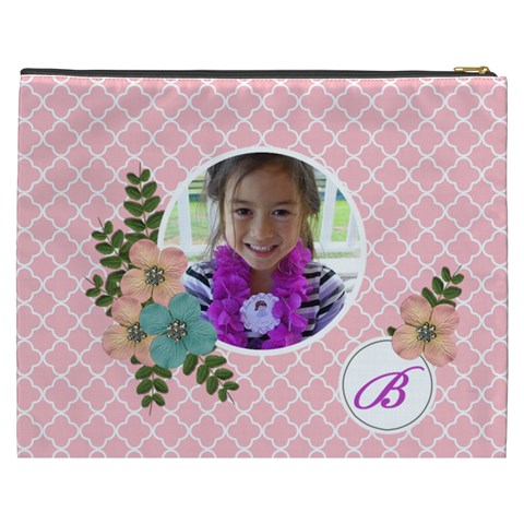 Cosmetic Bag (xxxl): Pink Quatrefoil By Jennyl Back
