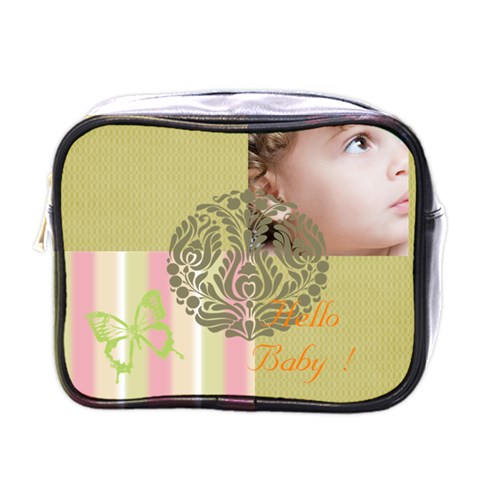 Baby By Mac Book Front