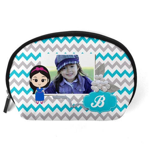 Pouch (l) : Little Girl By Jennyl Back
