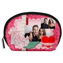 love - Accessory Pouch (Large)