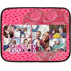 love - Fleece Blanket (Mini) love - Fleece Blanket (Mini)