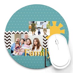 family - Round Mousepad