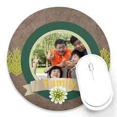 family - Round Mousepad