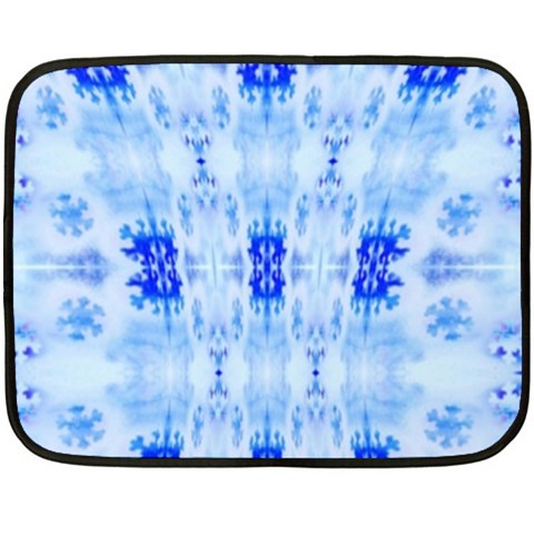 Snowflake Blanket By Court1992us 35 x27  Blanket Front
