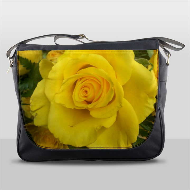 Yellow rose Messenger Bag
