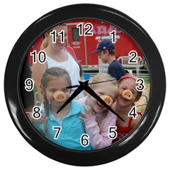 3 little Piggies - Wall Clock (Black)