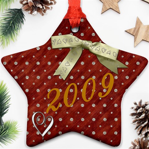 Ornament 4 By Lynne Back