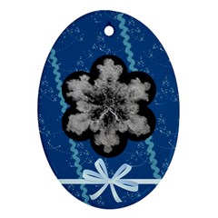 snowflakeovalorn - Ornament (Oval)