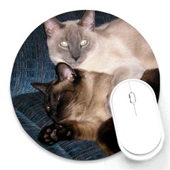 Oscar and Simon - Round Mousepad