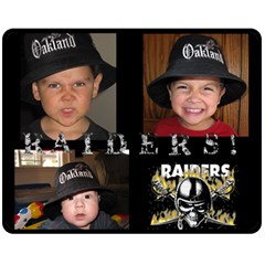 raider blanket for daddy - Fleece Blanket (Medium)