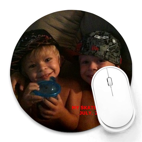 Skaterboys Pad By Lee Probst 8 x8  Round Mousepad - 1
