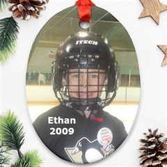 Ethan christmas Ordament - Ornament (Oval)